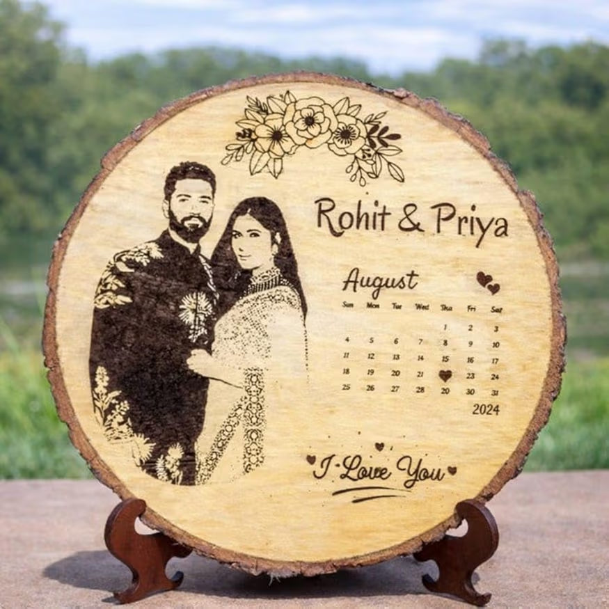 Custom Natural Wood Engraved Photo Frame – Round Personalized Memory Frame